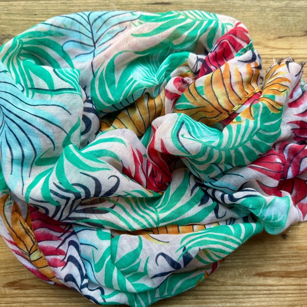MARCUS ADLER New York Colorful Scarf